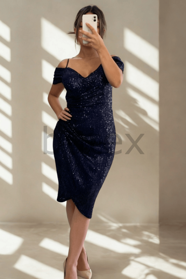 Pul Payet Göğsü ve Beli Drapeli Eteği Kuruvaze Kesim İç Astarı Süper Mini Kısa Abiye Elbise 9735btx