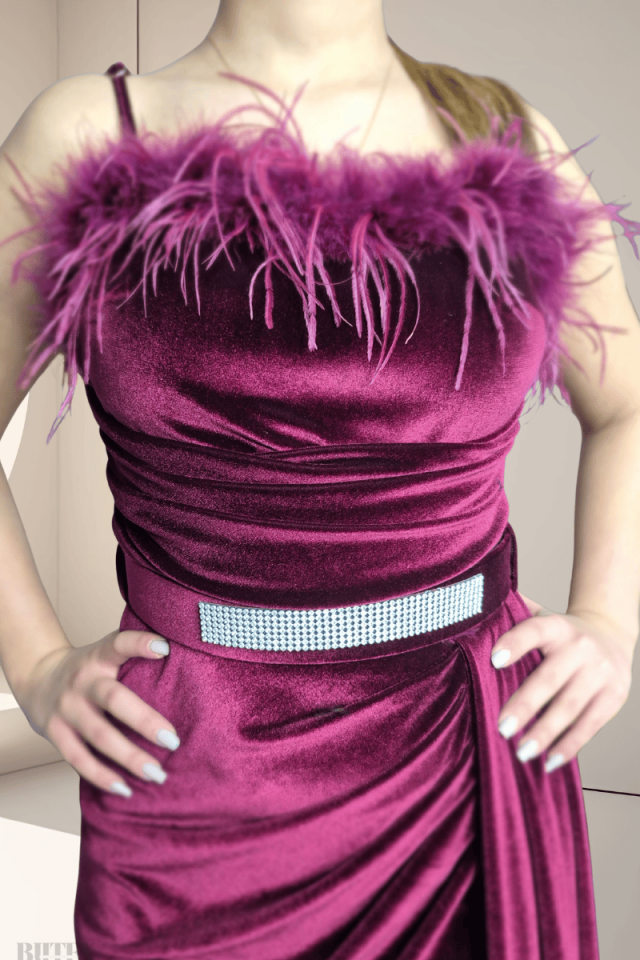 İp Askılı  Göğsü Otrişli  Uzun Kadife Abiye Elbise 9697btx